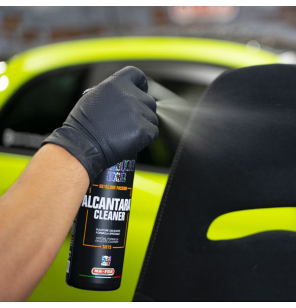 Alcantara® Cleaner 500ml Maniac Line| pulitore specifico per Alcantara